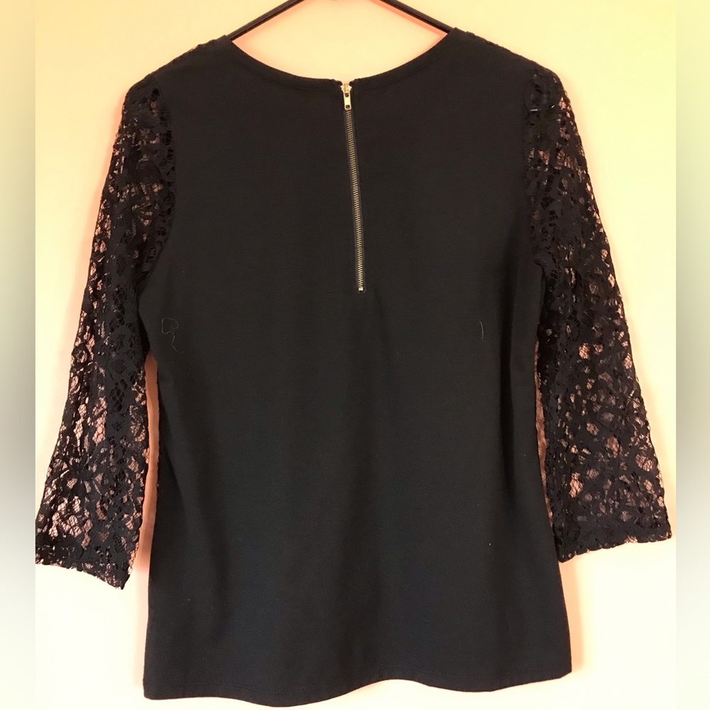 Covington Lace Black Women's Blouse - Picture 5 of 14